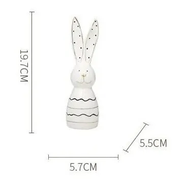 Фигурка Line rabbit