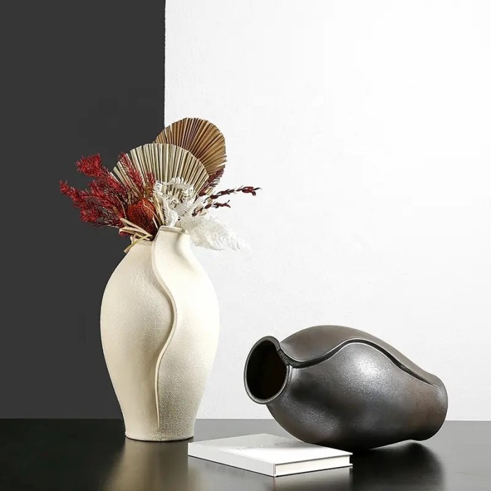Ваза Olive vase-Creamy white