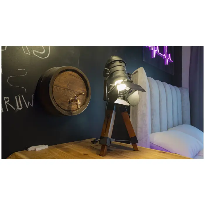 Лампа настольная HGT-801