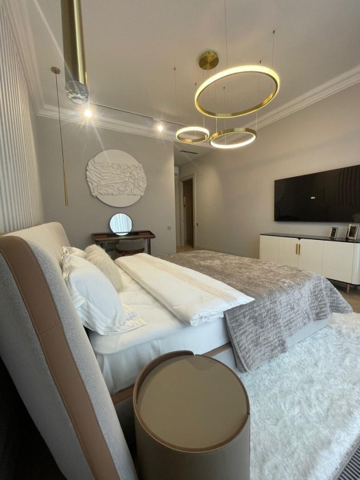 Двуспальная кровать Rever