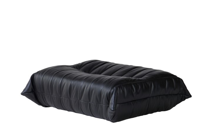 Комплект мягкой мебели Togo Ivory