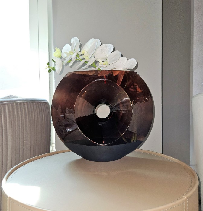 Ваза Round hole vase