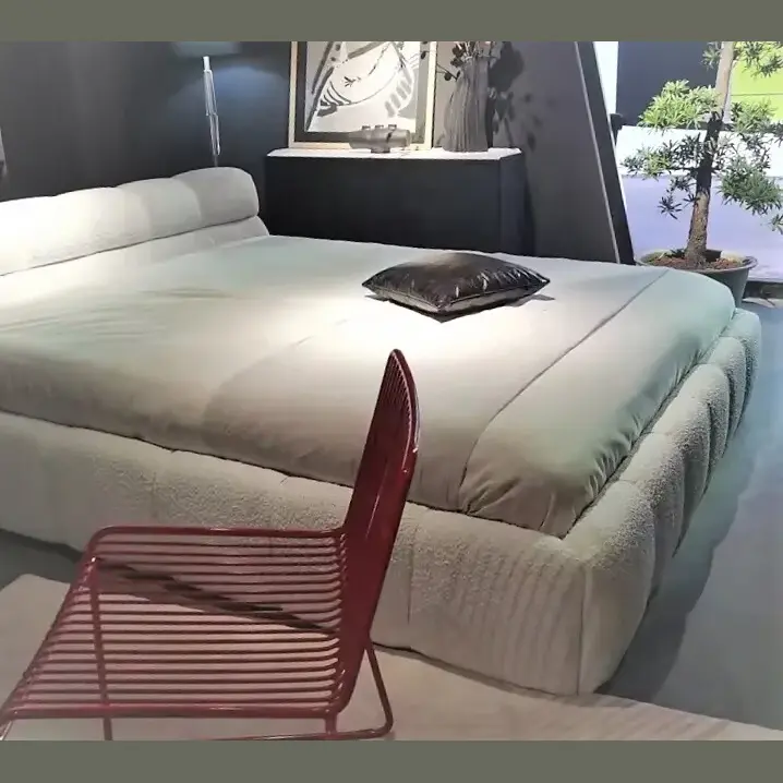 Дизайнерская кровать Tufty