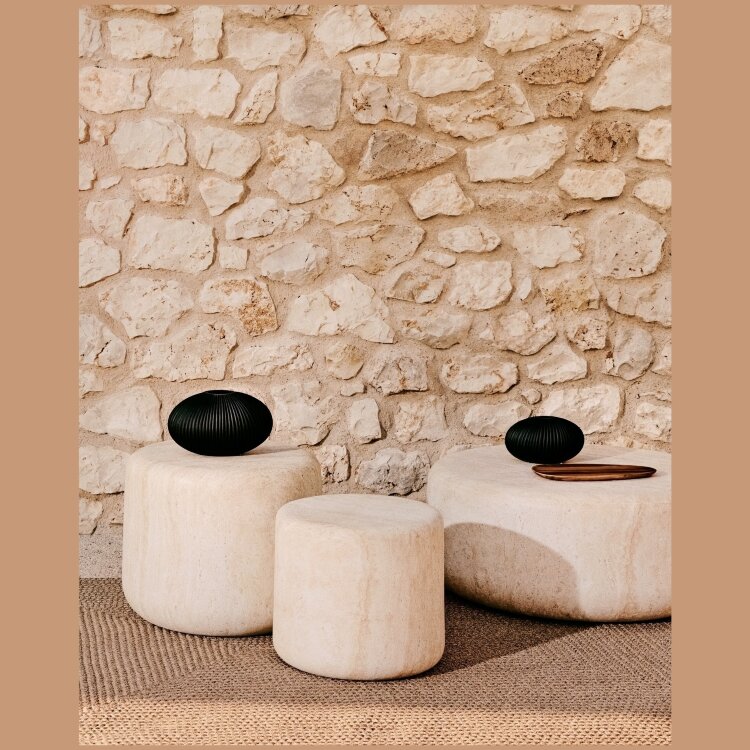 Цементный столик Drasi с отделкой под травертин Ø46 см