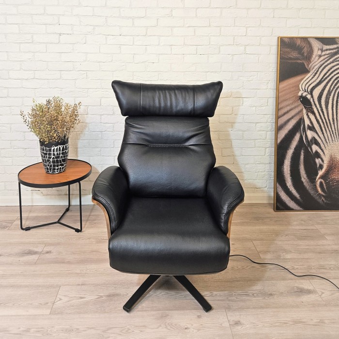 Кресло-реклайнер STG-4432