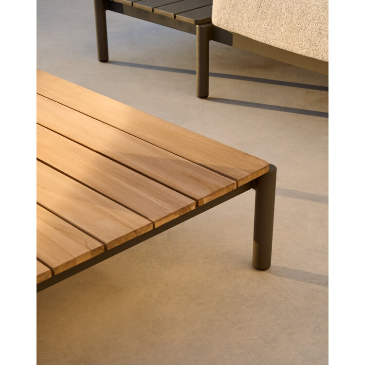 Журнальный столик Sorells из зеленого алюминия и тикового дерева 89 x 91 см