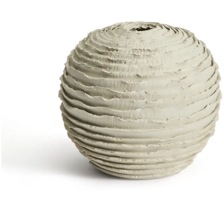 Ваза Evania из бежевой керамики 21 см