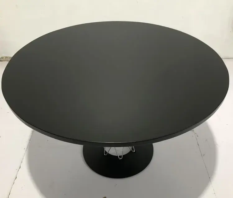 Стол Isamu Noguchi Cyclone