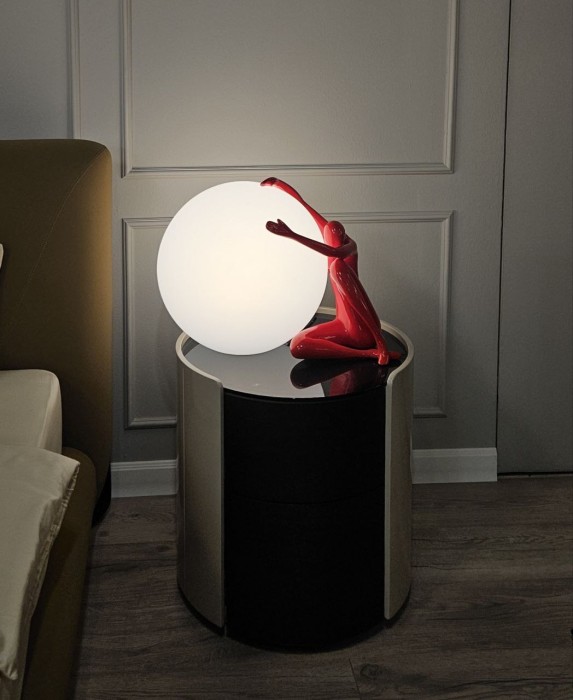 Лампа настольная Chloe B