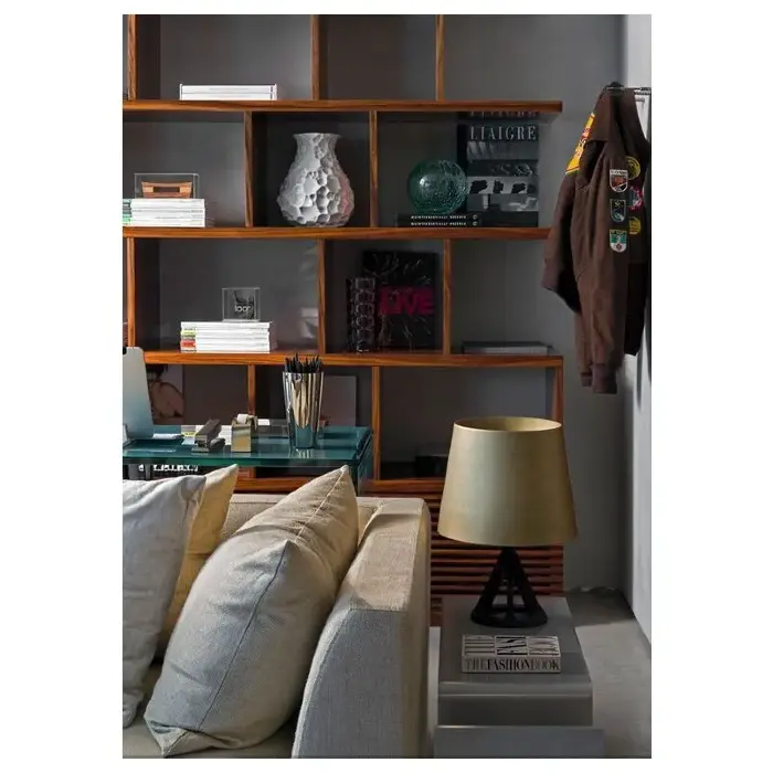 Лампа настольная Base