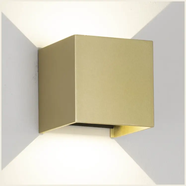 Настенный уличный светильник DAVOS 9226