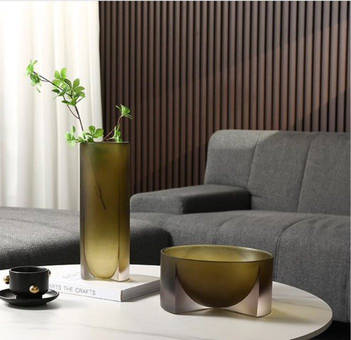 Чаша Transparent Green bowl