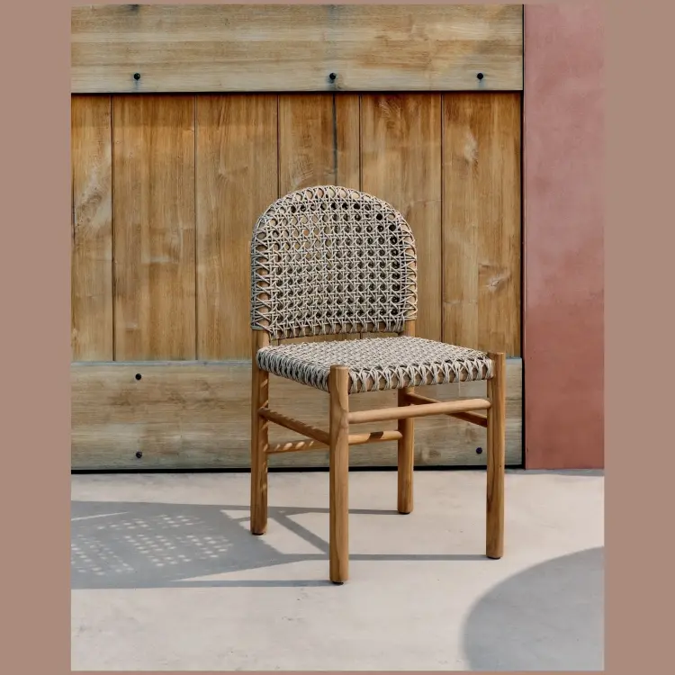 Садовый стул Tavira из массива тикового дерева