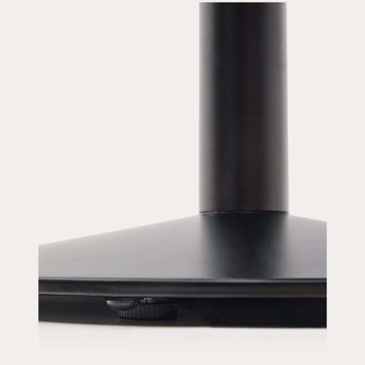 Esilda Стол с меламиновой натуральной отделкой и черной металлической  ножкой