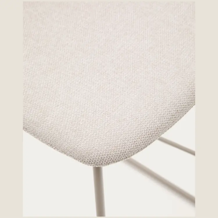 Полубарный стул Zahara бежевого цвета со сталью бежевого цвета