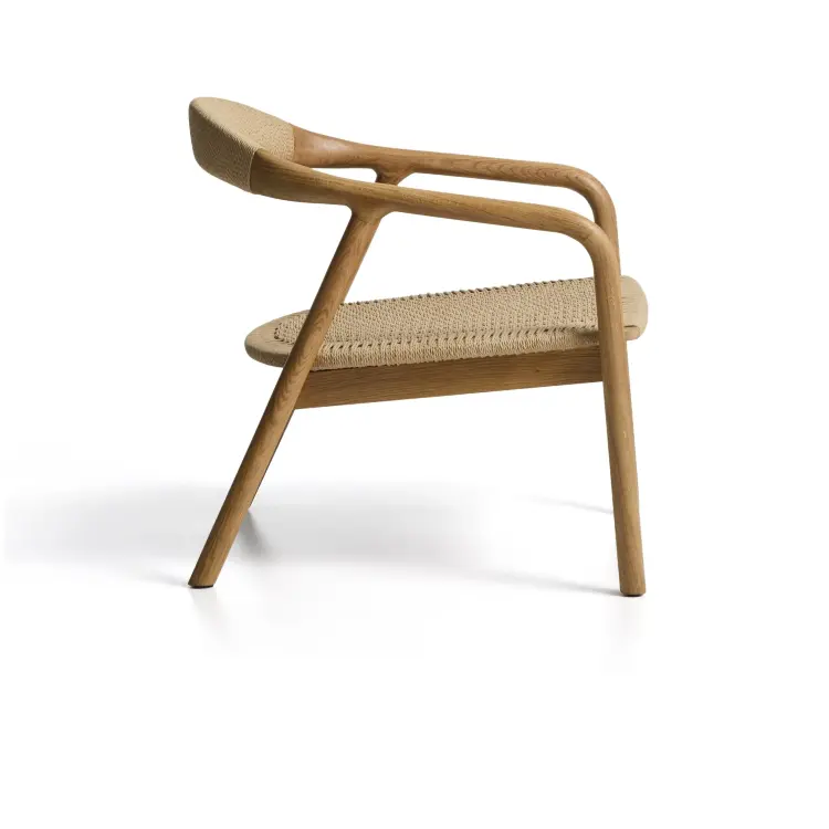 Кресло уличное Derile из дуба с натуральной отделкой и бежевой веревки