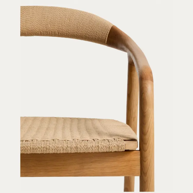 Кресло уличное Derile из дуба с натуральной отделкой и бежевой веревки