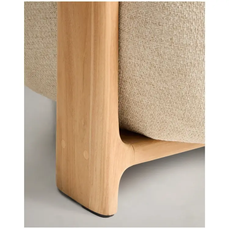 Уличное кресло Granite бежевое с ножками из тикового дерева