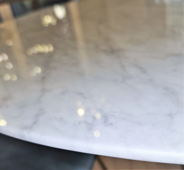 Стол обеденный белый Tulip Marble