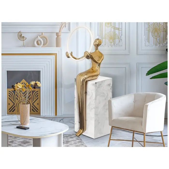 Фигура с обручем 1L золотая