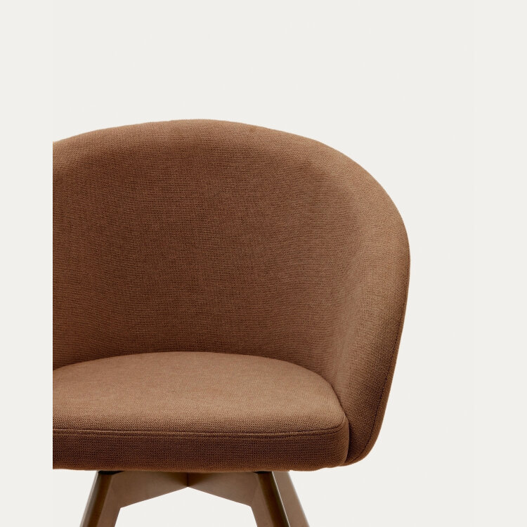 Marvin Поворотный стул из коричневой синели с ножками из ясеня