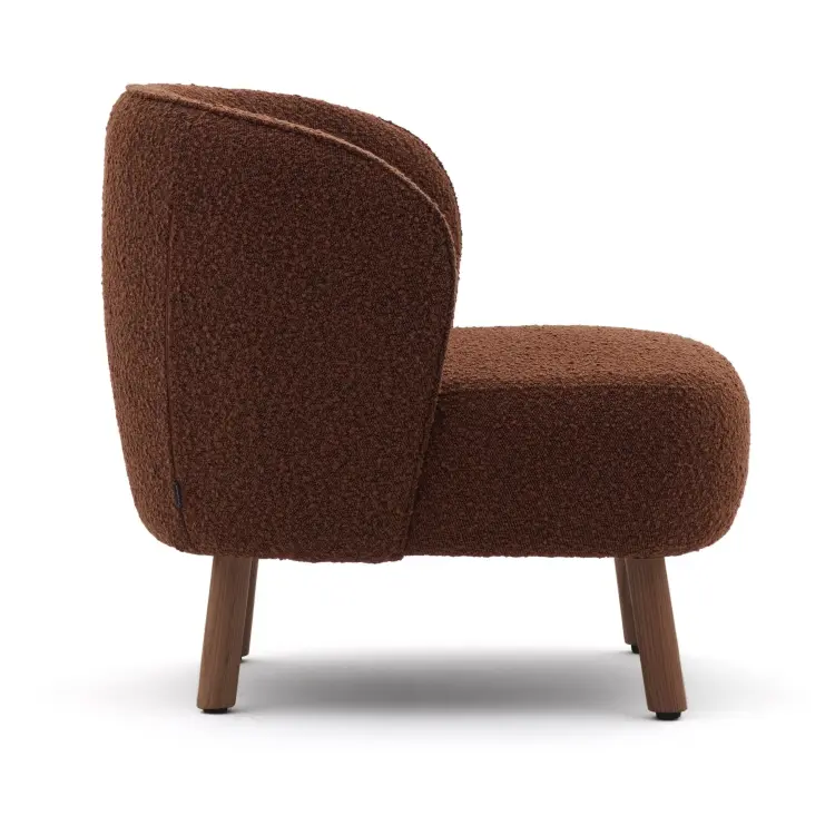 Кресло Ulit из терракотовой ткани букле с ножками из ясеня с отделкой под орех