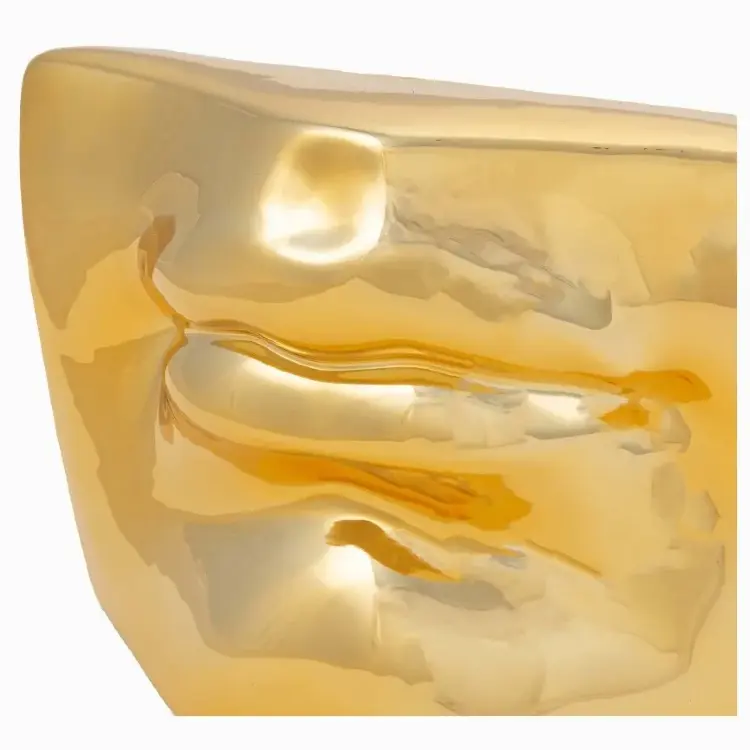 Статуэтка Golden body parts 2