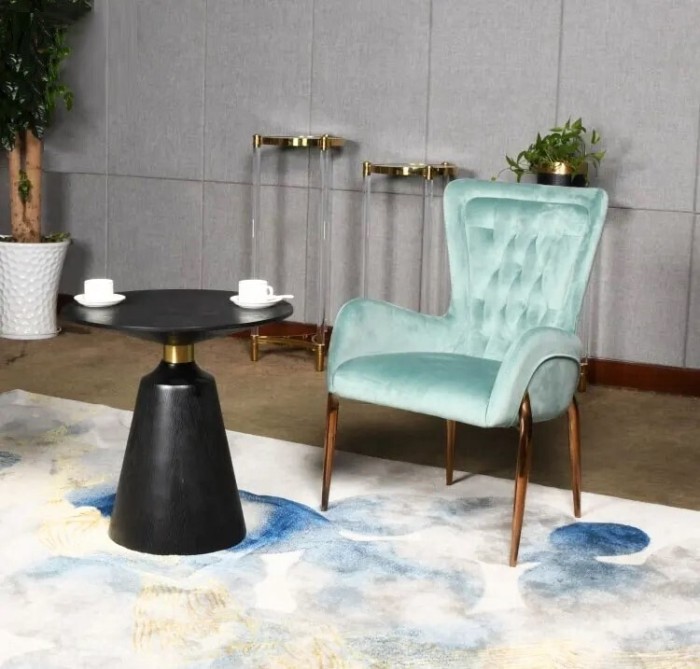 Стол журнальный черный Nicole Occasional Table