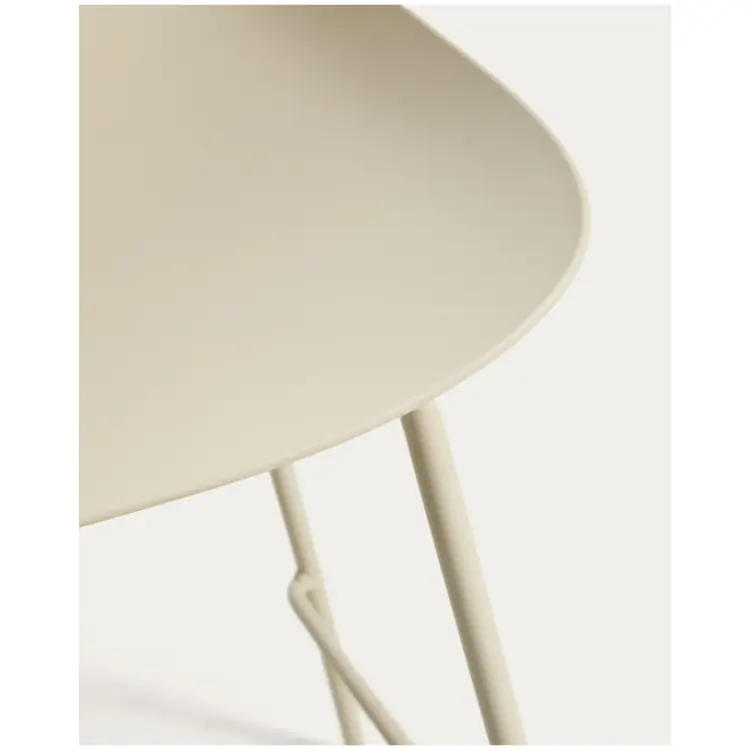 Полубарный стул Altea из пластика и стали бежевого цвета, 65 см