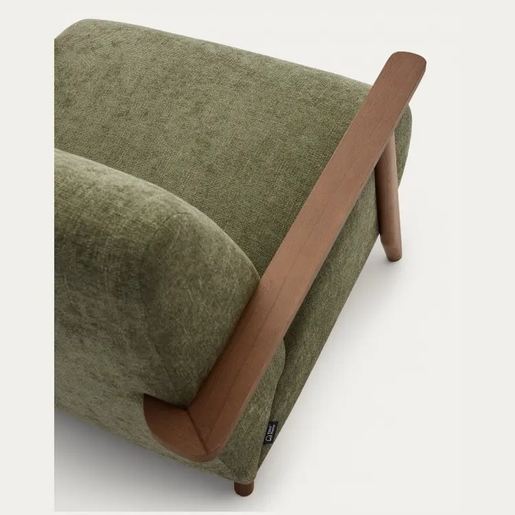 Кресло Meghan из зеленого шенилла и массива ясеня с отделкой под орех