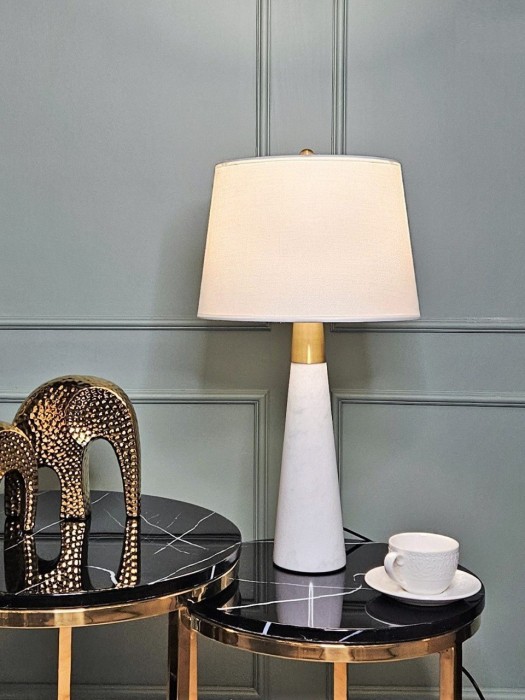 Лампа настольная Betty