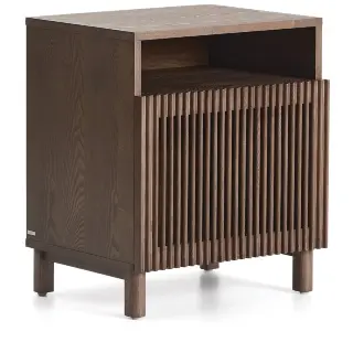 Прикроватная тумбочка Beyla из ясеня с отделкой под орех