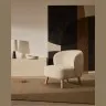 Кресло Ulit из бежевого шенилла с ножками из бука в натуральной отделке