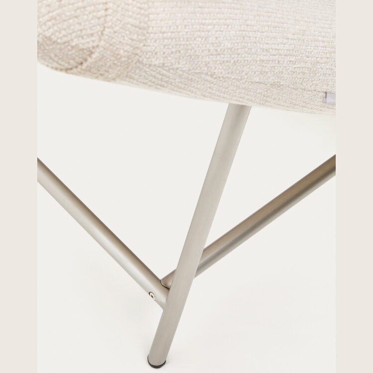 Кушетка Osla из бежевого шенилла с ножками из стали