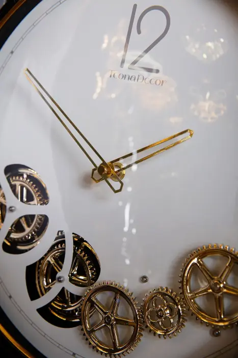 Настенные часы Montre TD5201 White