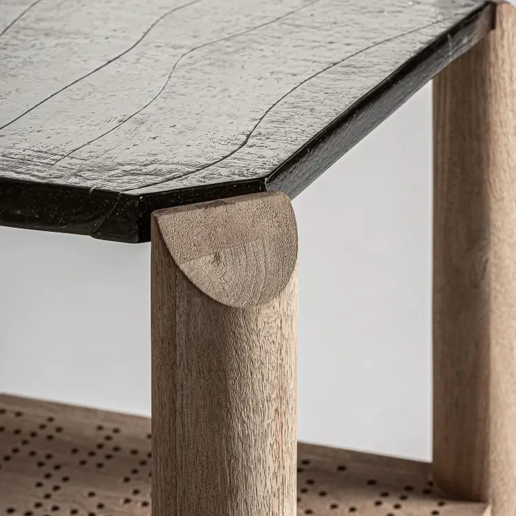 Столик JACQUARD