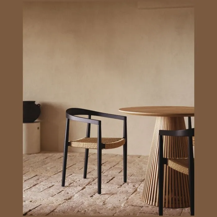 Ydalia Садовый стул из черного тика и натуральной веревки