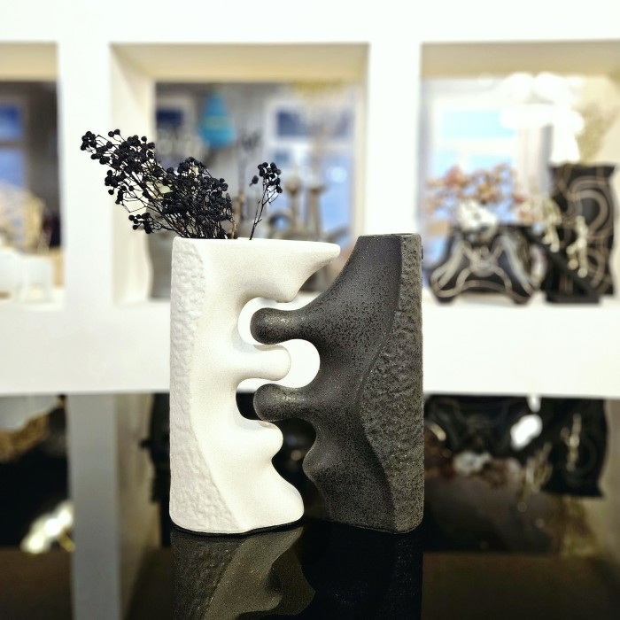 Ваза Streamline Cross Vase B