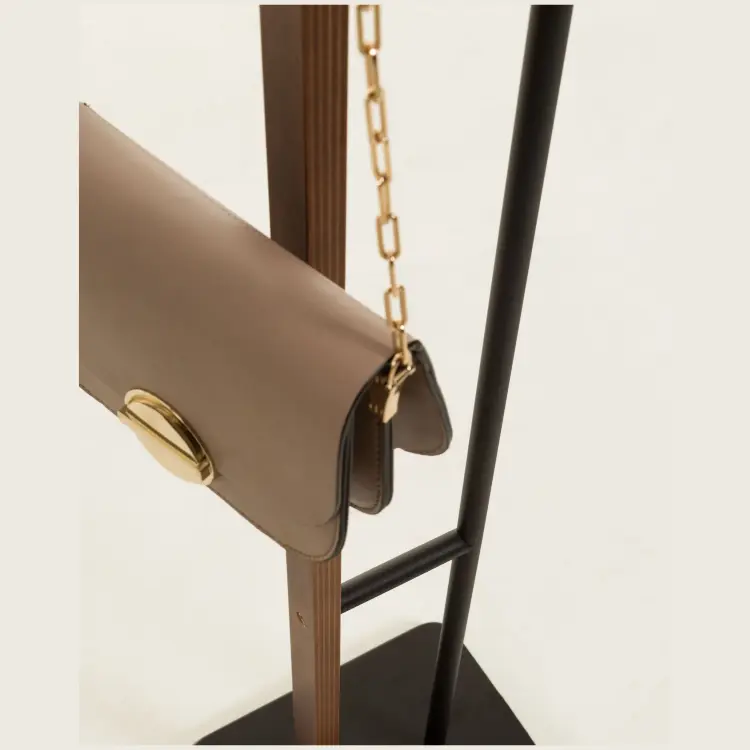 Вешалка Magali