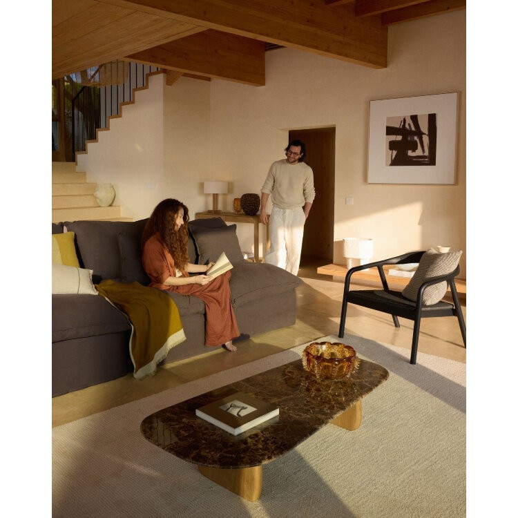 Кресло уличное Derile из дуба и веревки с черной отделкой