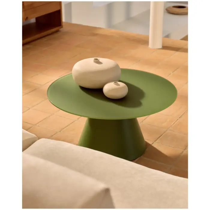 Журнальный столик Wilshire зеленый из закаленного стекла из стали Ø80 см