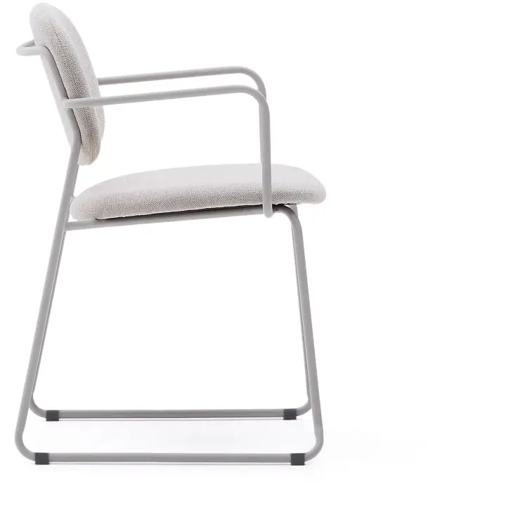 Стул Meli из бежевого шенилла с бежевой металлической структурой