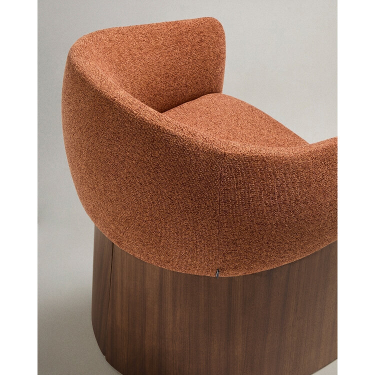 Стул Bosca из терракотовой синели и шпона ореха