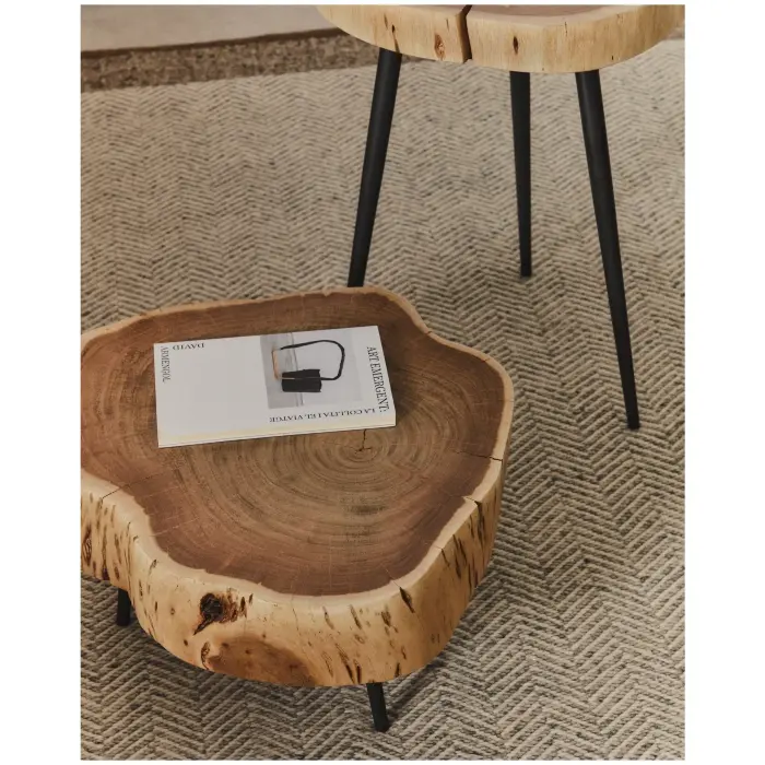 Журнальный столик Tavine из массива акации с выбеленной отделкой и черными стальными ножками Ø49 см