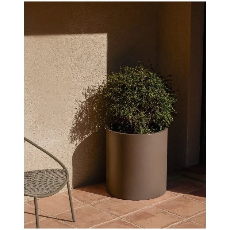 Кашпо Aiguablava из коричневого цемента, диаметр 52 см