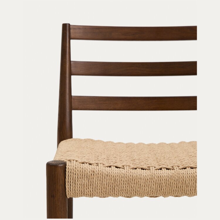 Полубарный стул Analy из массива дуба в отделке орех и веревочным сиденьем 65 см