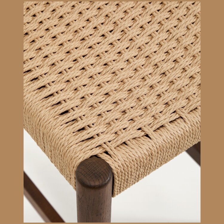 Полубарный стул Analy из массива дуба в отделке орех и веревочным сиденьем 65 см