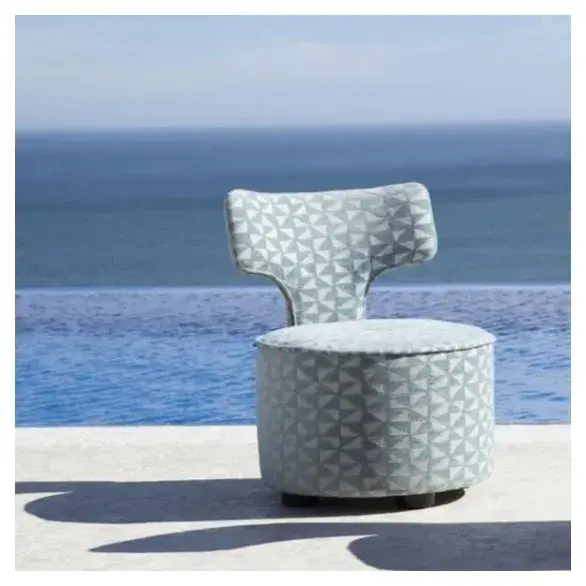 Кресло-пуф Zipi на деревянных ножках