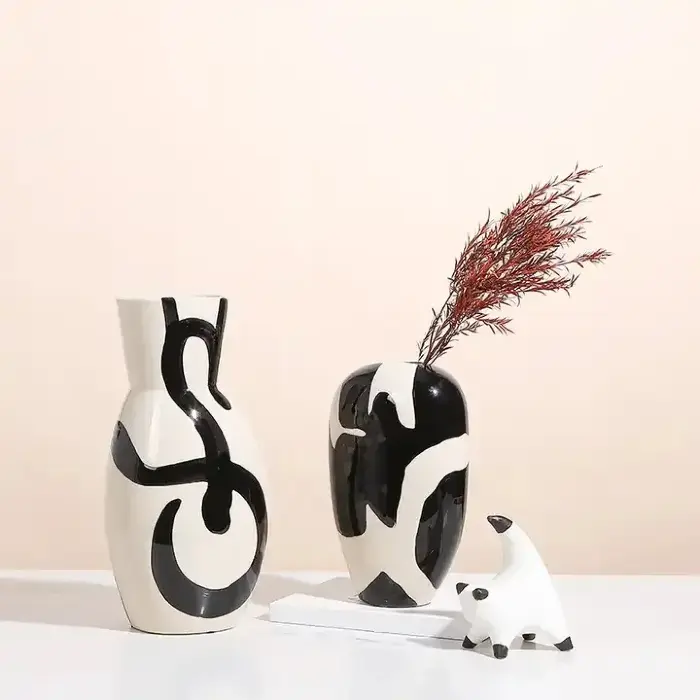 Ваза Blake Vase B