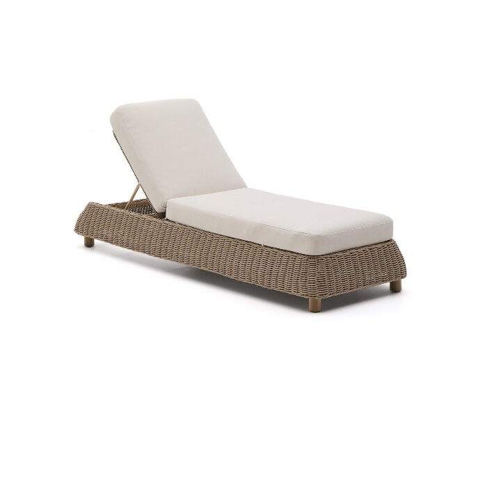Шезлонг Meria из искусственного ротанга